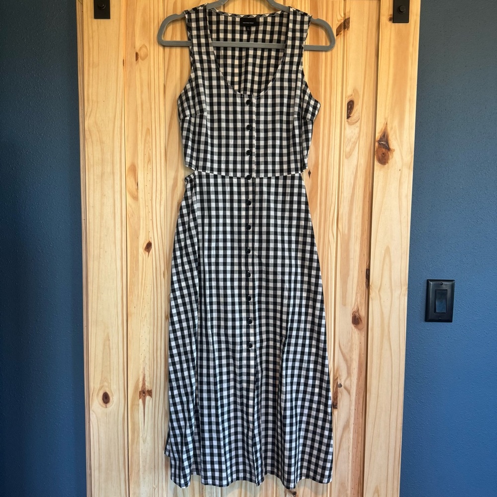 Black and White Gingham Side Cut Out Sleeveless Midi Dress size Small - Picture 8 of 11